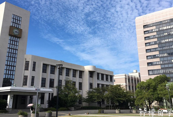 大阪市立大学