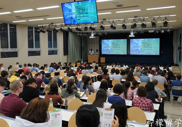 东京外国语大学